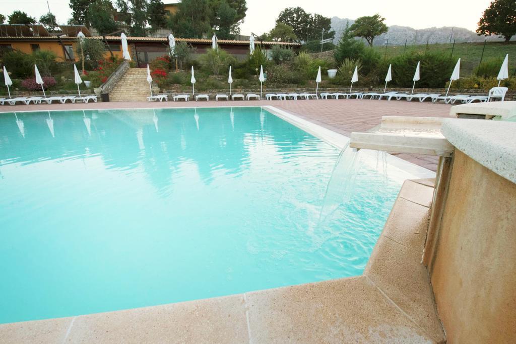 Valle Himara Guest House Piana Degli Albanesi Ngoại thất bức ảnh